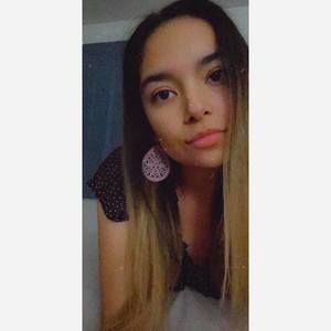 Meet your Posher, Bethany